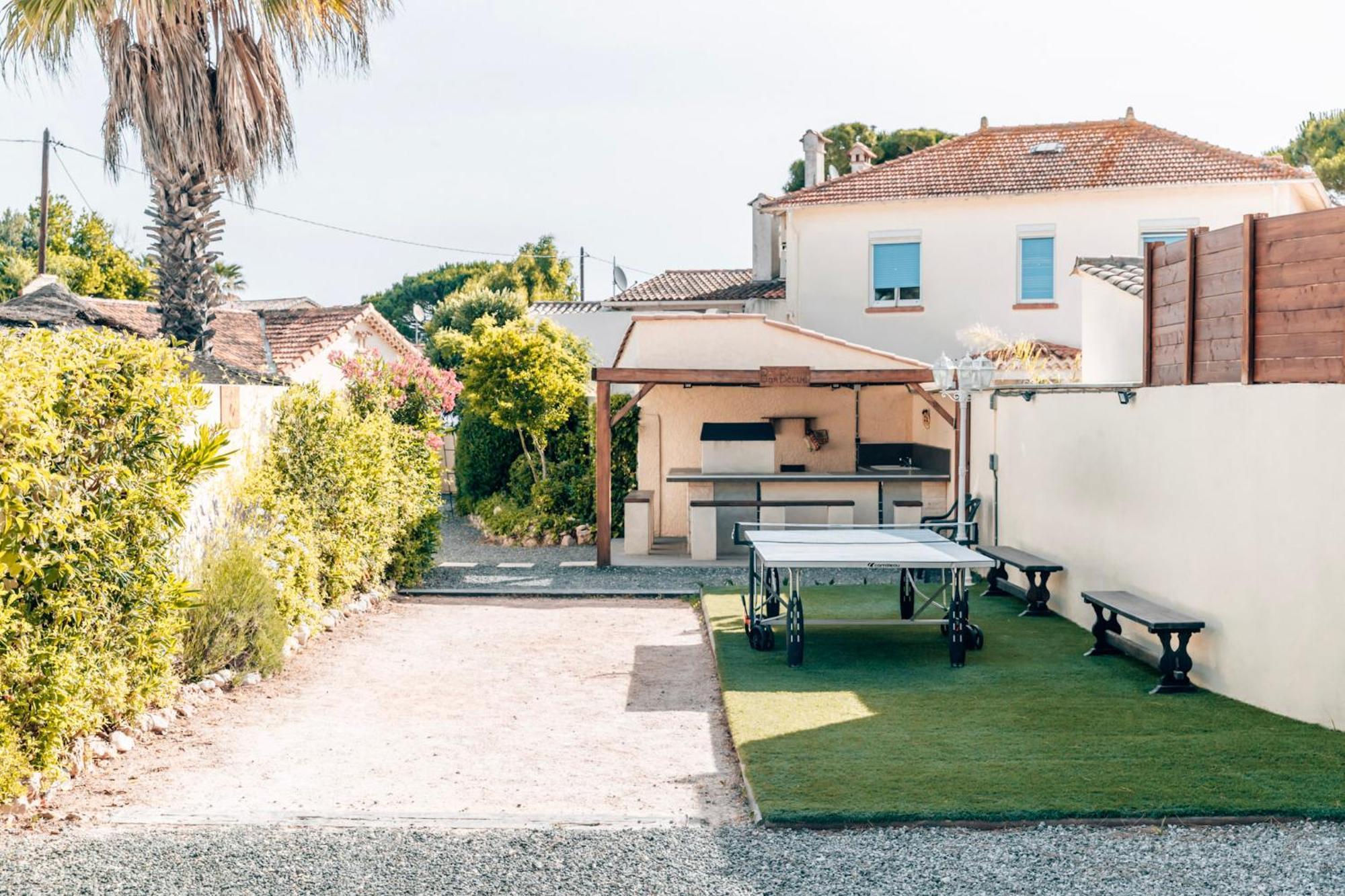 Reve D'Azur En Bord De Mer A La Nartelle Avec Piscine Dans La Residence, Terrasse, Bbq, 2 Chambres 2 Sdb Logement De 35M2 Draps Inclus แซ็งต์-แมกซีม ภายนอก รูปภาพ