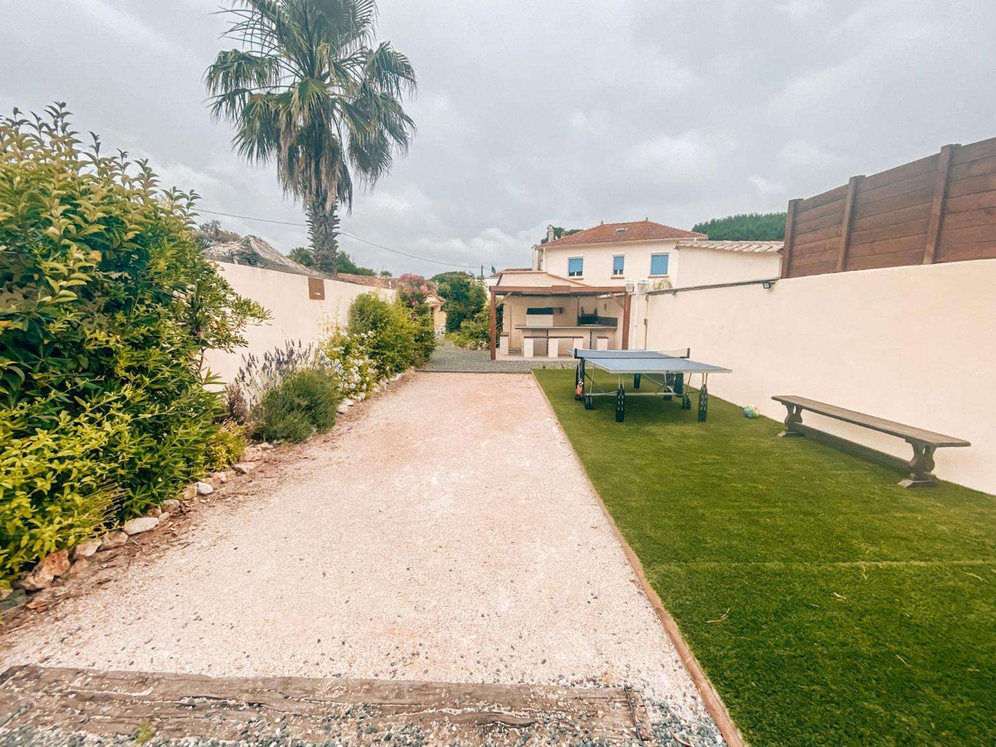 Reve D'Azur En Bord De Mer A La Nartelle Avec Piscine Dans La Residence, Terrasse, Bbq, 2 Chambres 2 Sdb Logement De 35M2 Draps Inclus แซ็งต์-แมกซีม ภายนอก รูปภาพ